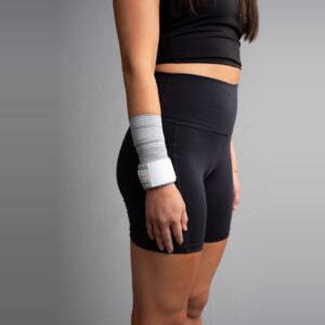 Bandage Wrap rundt håndleddet, sett fra siden